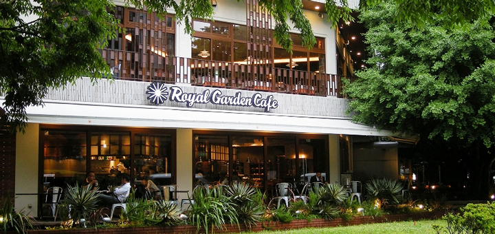 royal-gaden-cafe